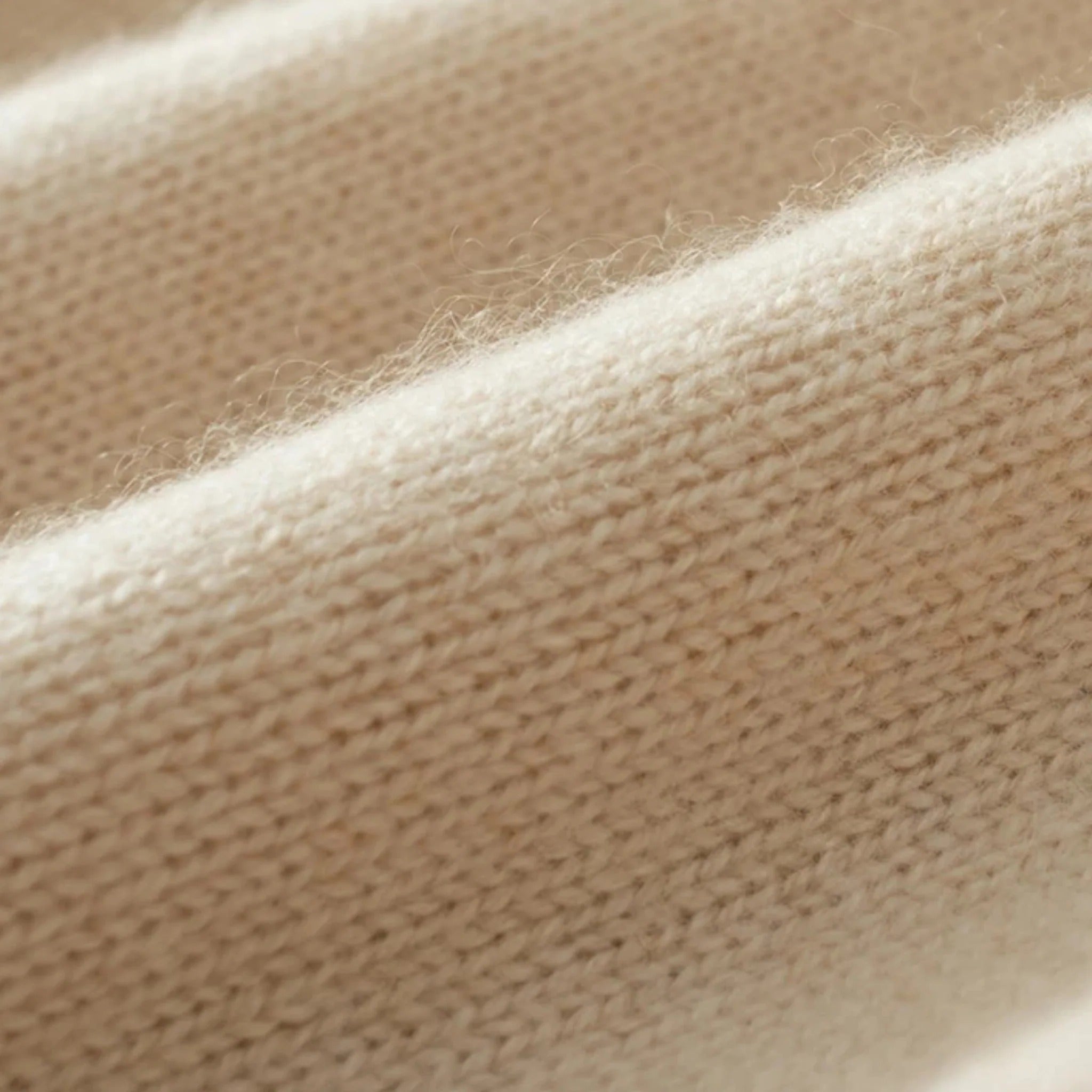 Moritz™ | Suéter de cuello alto de cachemira para mujer